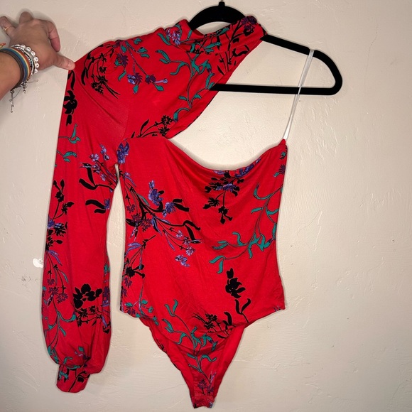 HOUSE OF HARLOW 1960 | Floral Print One-Shoulder Bodysuit | Size: M - Picture 3 of 8